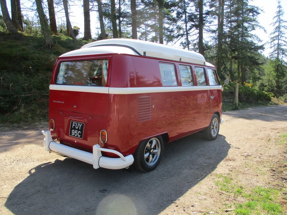 1965 Volkswagen Split-Window Camper - Image 15 of 30