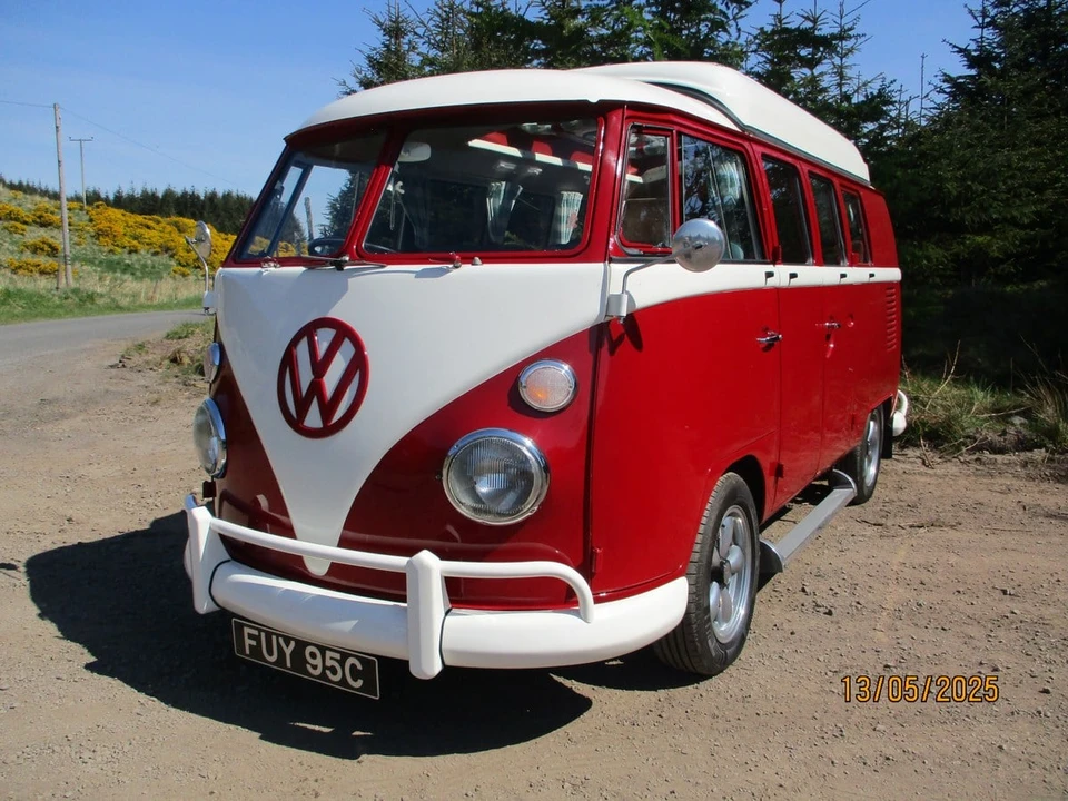 1965 Volkswagen Split-Window Camper - Image 10 of 30