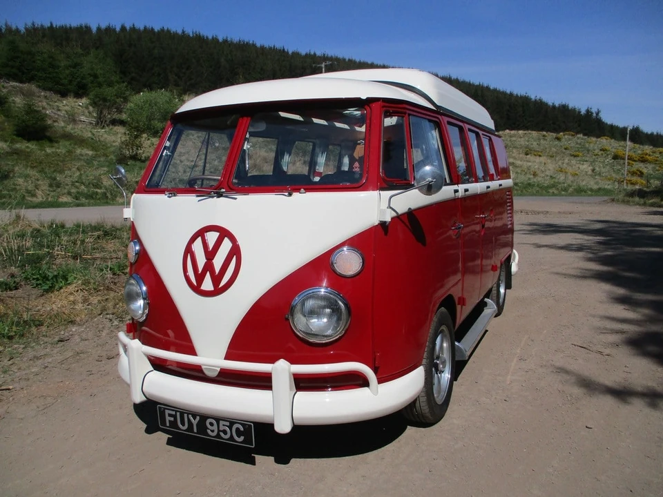 1965 Volkswagen Split-Window Camper - Image 14 of 30