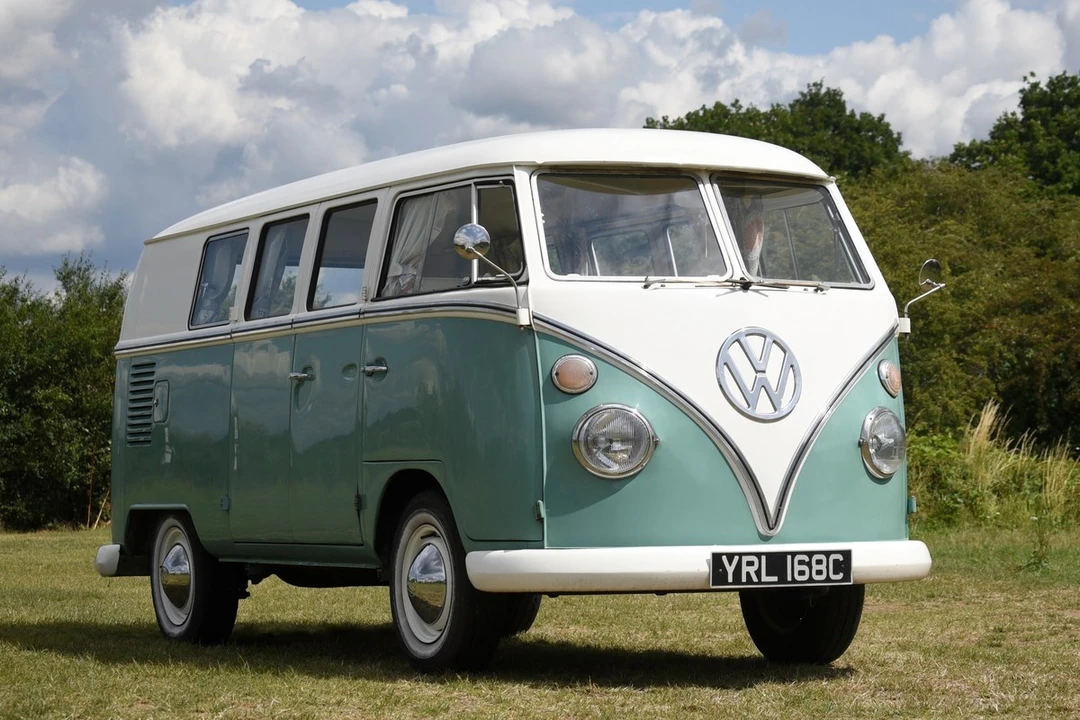 1965 Volkswagen Split-Window Camper - Image 3 of 30