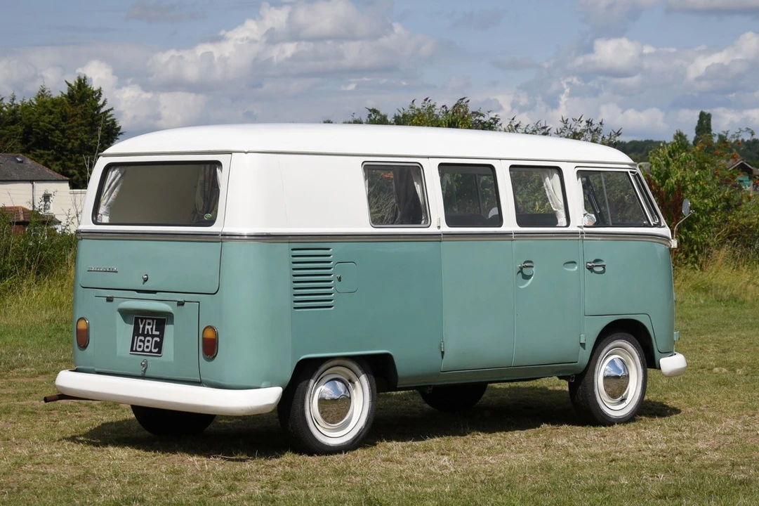 1965 Volkswagen Split-Window Camper - Image 5 of 30