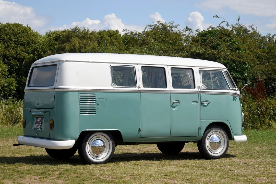 1965 Volkswagen Split-Window Camper - Image 21 of 30