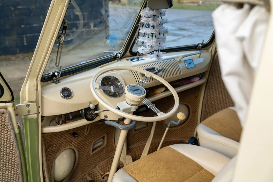 1965 Volkswagen Split-Window Bus - Image 11 of 30