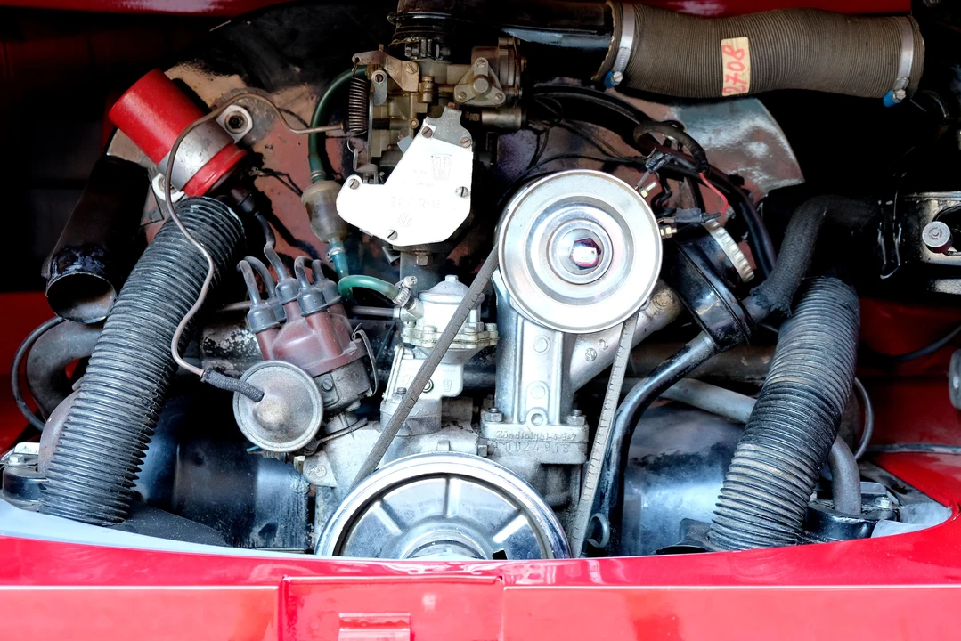 1965 Volkswagen Split-Window Bus - Image 13 of 31