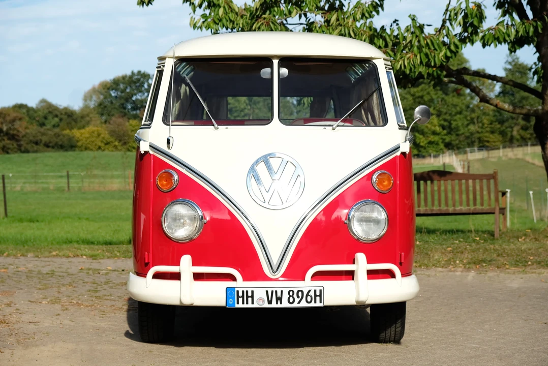 1965 Volkswagen Split-Window Bus - Image 31 of 31