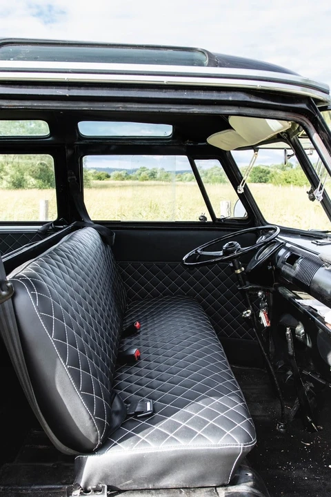 1965 Volkswagen Split-Window Bus - Image 30 of 31