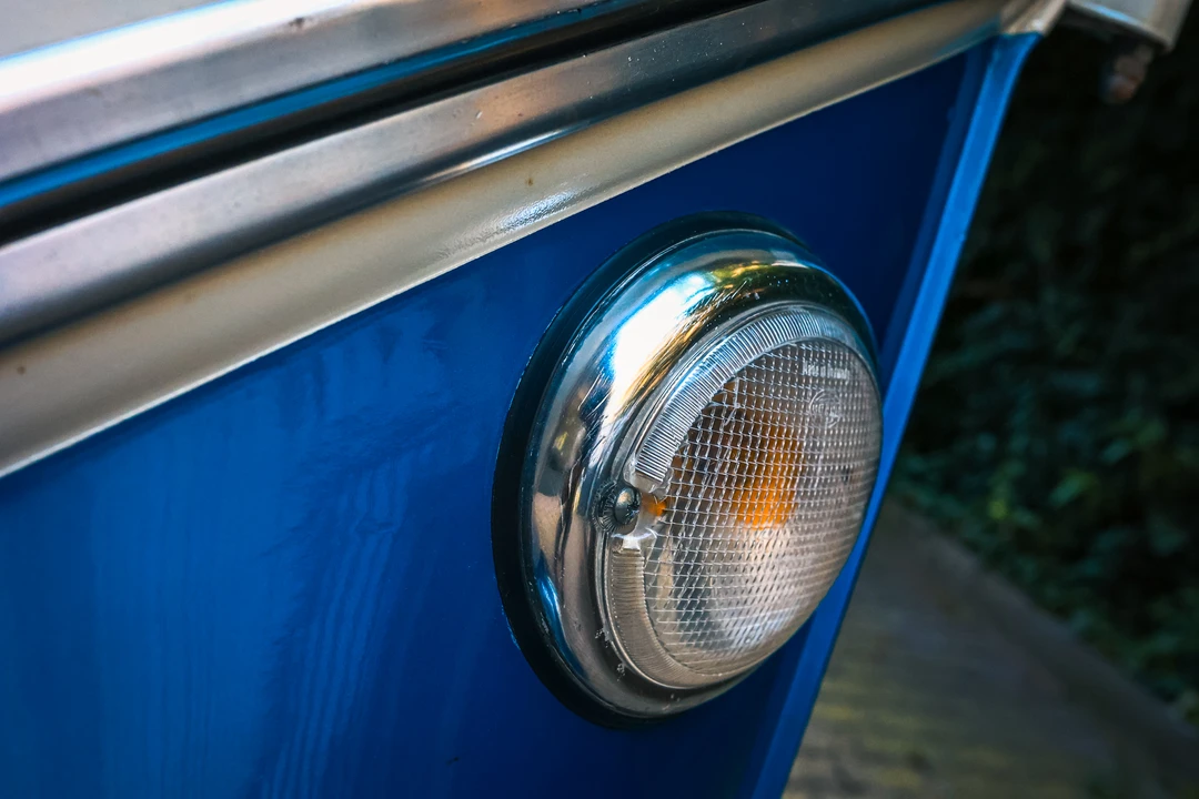 1965 Volkswagen Split-Window Camper - Image 18 of 31