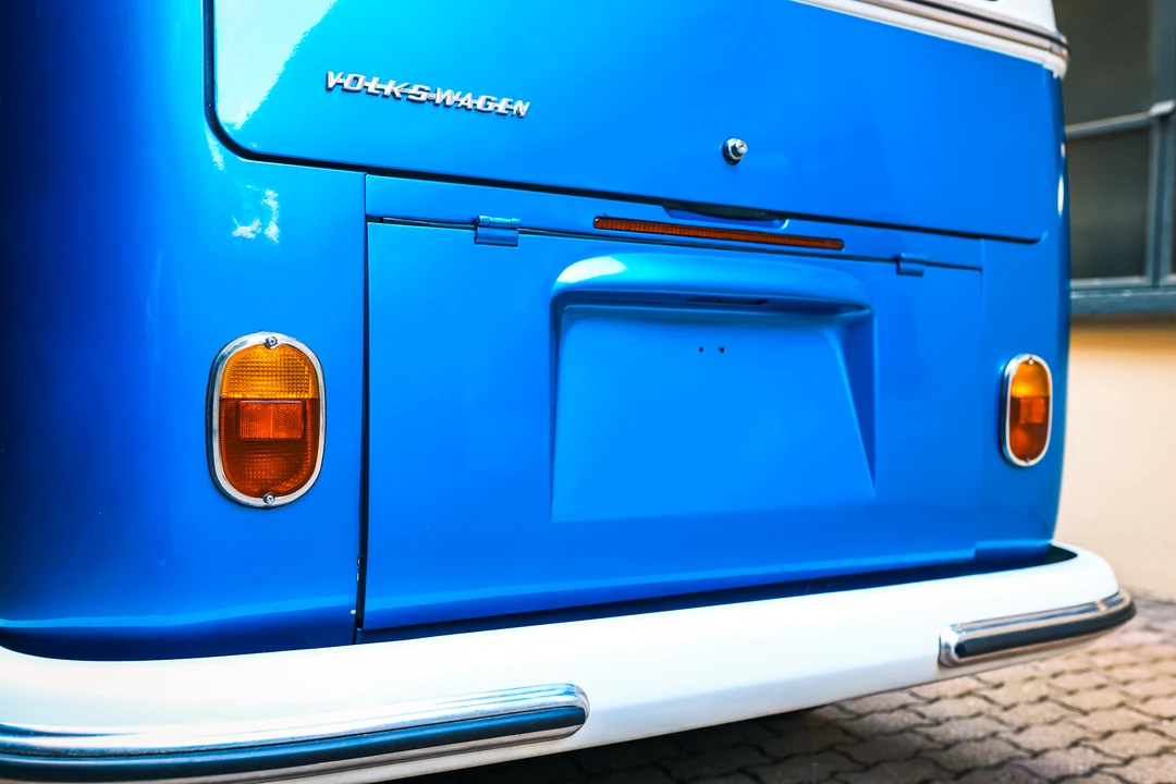 1965 Volkswagen Split-Window Camper - Image 30 of 31