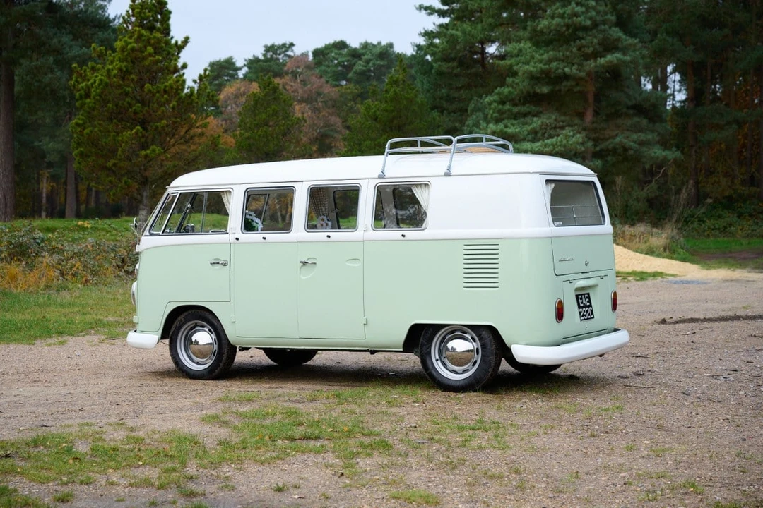 1965 Volkswagen Split-Window Camper - Image 5 of 30
