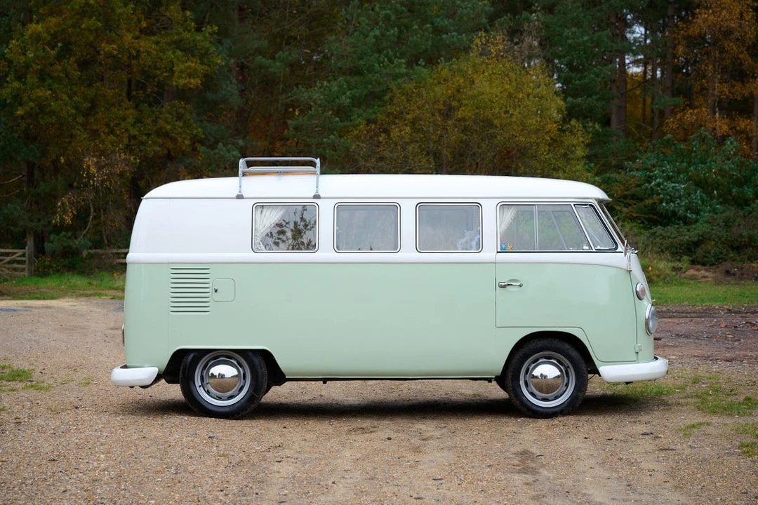 1965 Volkswagen Split-Window Camper - Image 10 of 30
