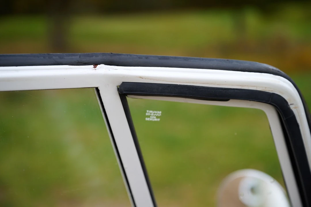 1965 Volkswagen Split-Window Camper - Image 21 of 30