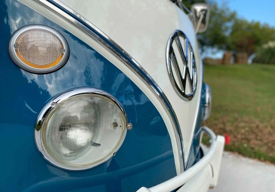 1965 Volkswagen Split-Window Bus - Image 10 of 14