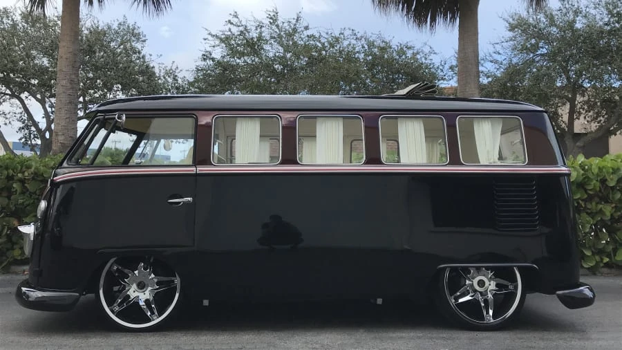 1965 Volkswagen Split-Window Bus - Image 2 of 12
