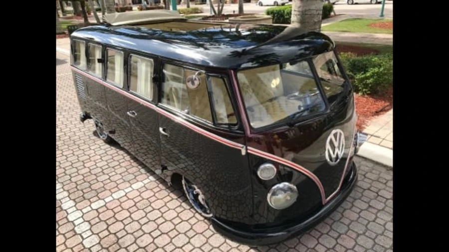 1965 Volkswagen Split-Window Bus - Image 18 of 25