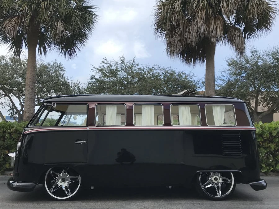 1965 Volkswagen Split-Window Bus - Image 2 of 11