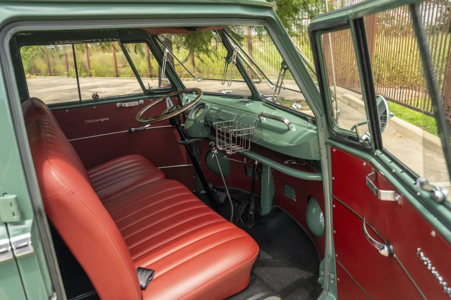 1965 Volkswagen Split-Window Bus - Image 27 of 31