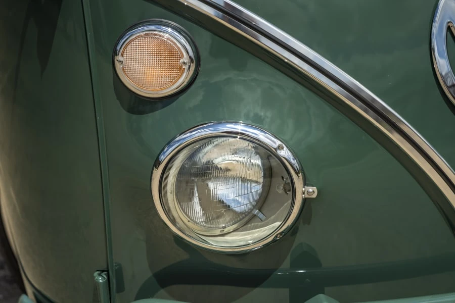 1965 Volkswagen Split-Window Bus - Image 26 of 31