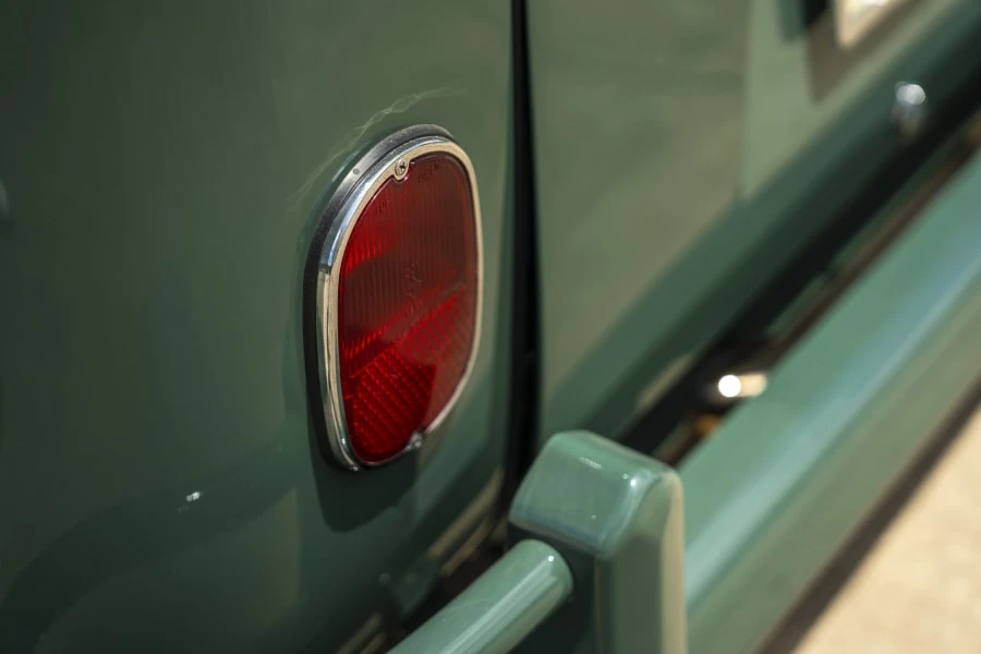 1965 Volkswagen Split-Window Bus - Image 8 of 31