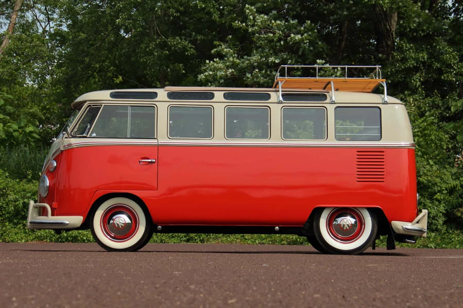 1965 Volkswagen Split-Window Bus - Image 2 of 24
