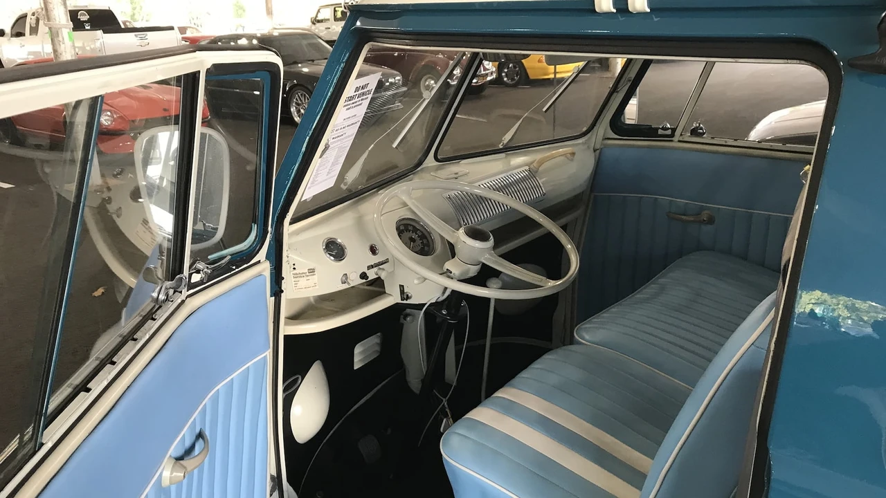 1965 Volkswagen Split-Window Camper - Image 3 of 4