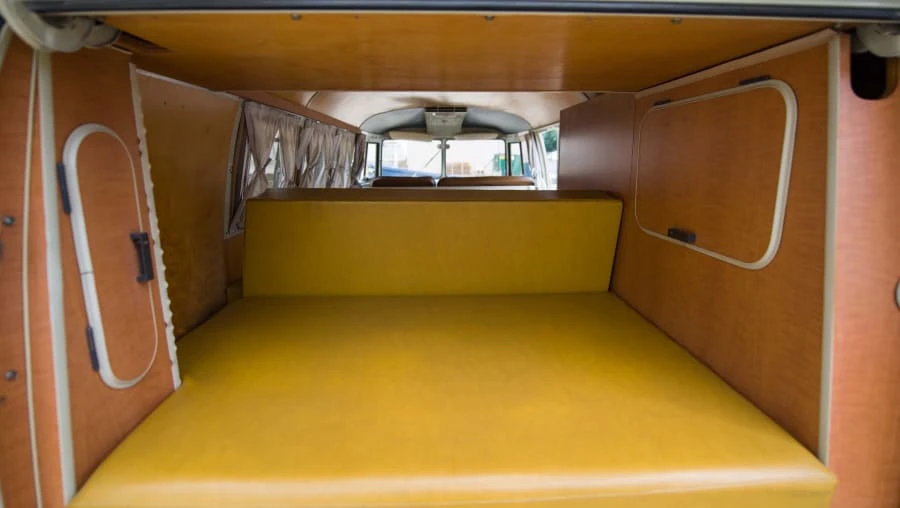 1965 Volkswagen Split-Window Camper - Image 6 of 12