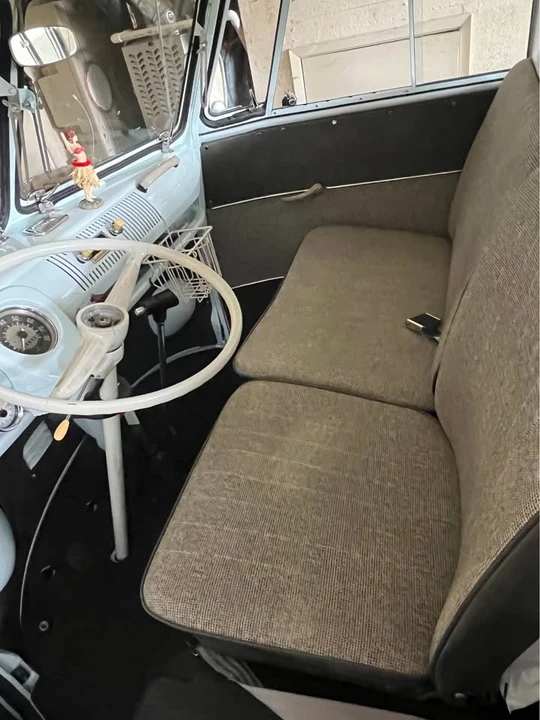 1965 Volkswagen Split-Window Bus - Image 7 of 8