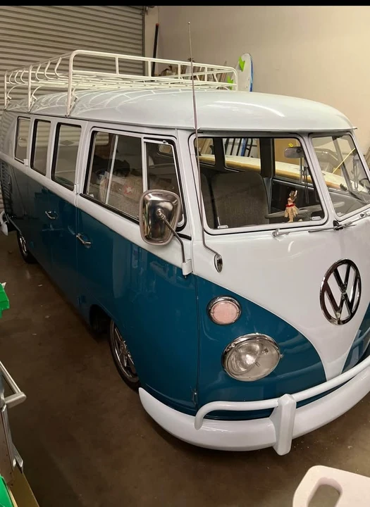 1965 Volkswagen Split-Window Bus - Image 6 of 8