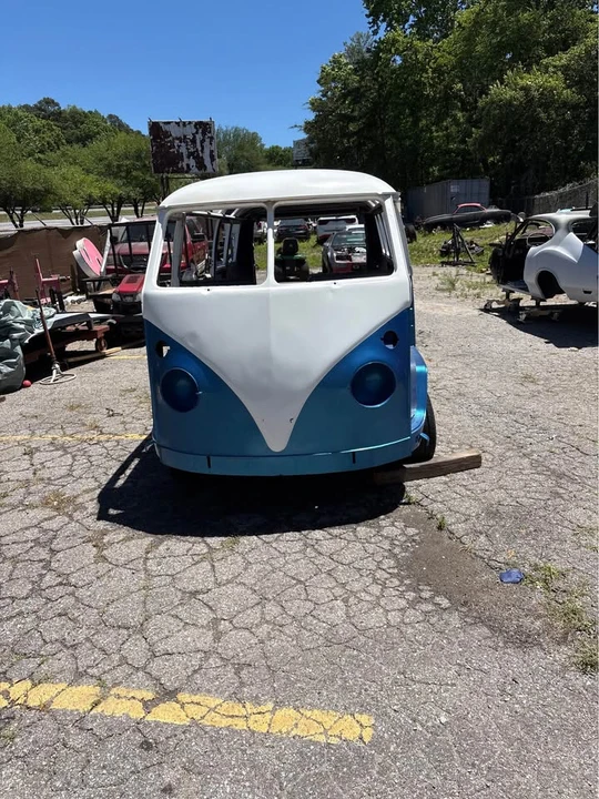 1965 Volkswagen Split-Window Bus - Image 5 of 7