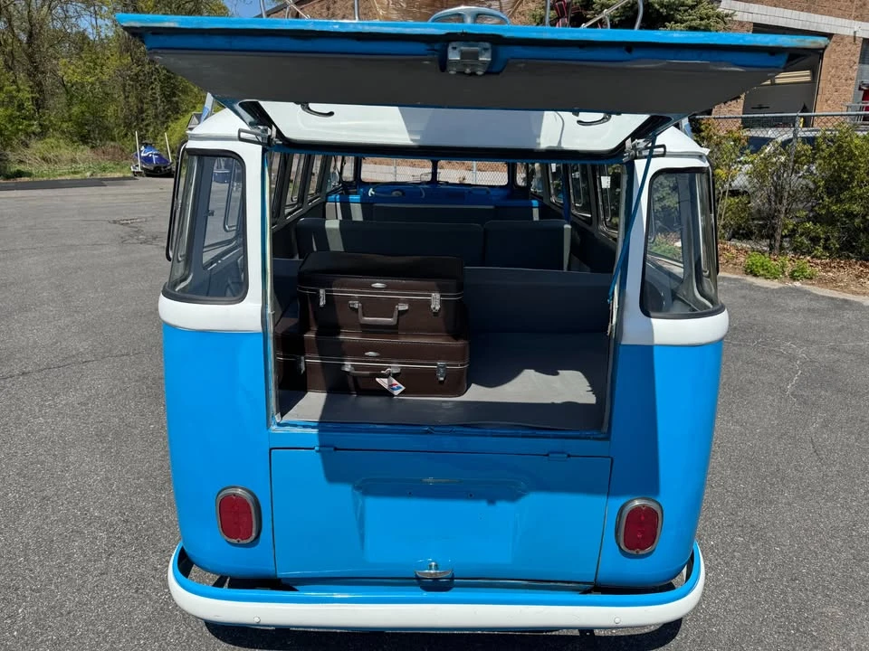 1965 Volkswagen Split-Window Bus - Image 9 of 20