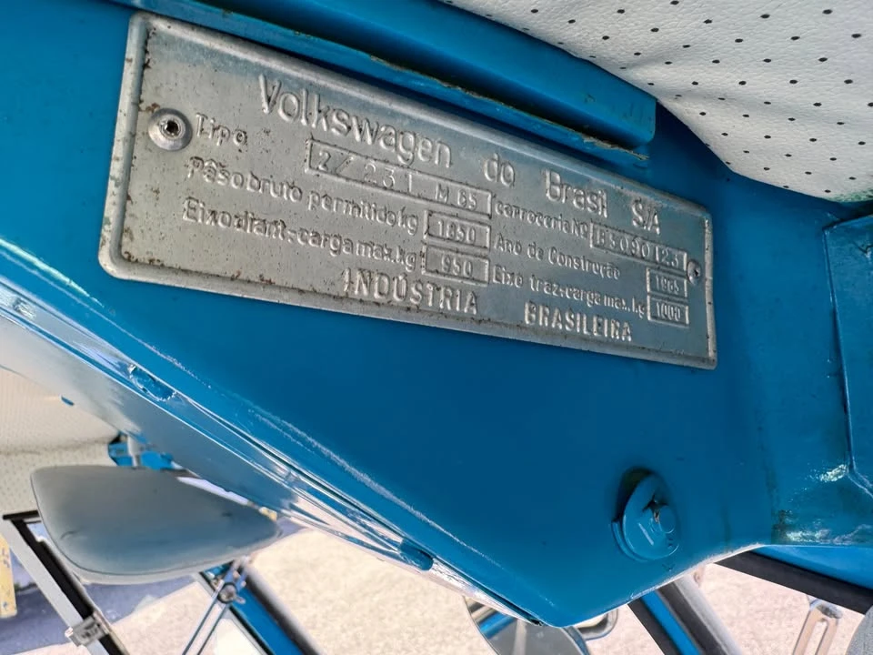 1965 Volkswagen Split-Window Bus - Image 10 of 20