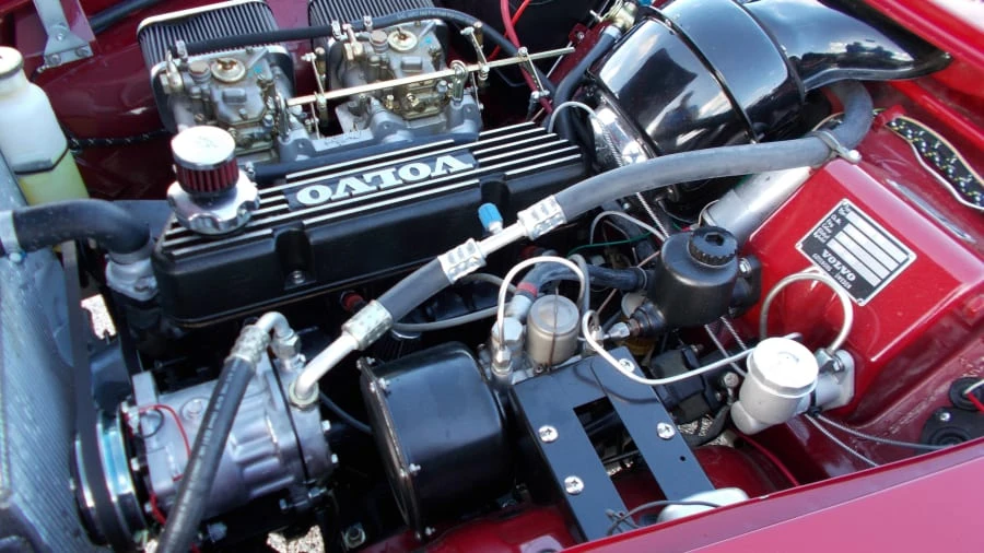 1965 Volvo 1800S - Image 10 of 12
