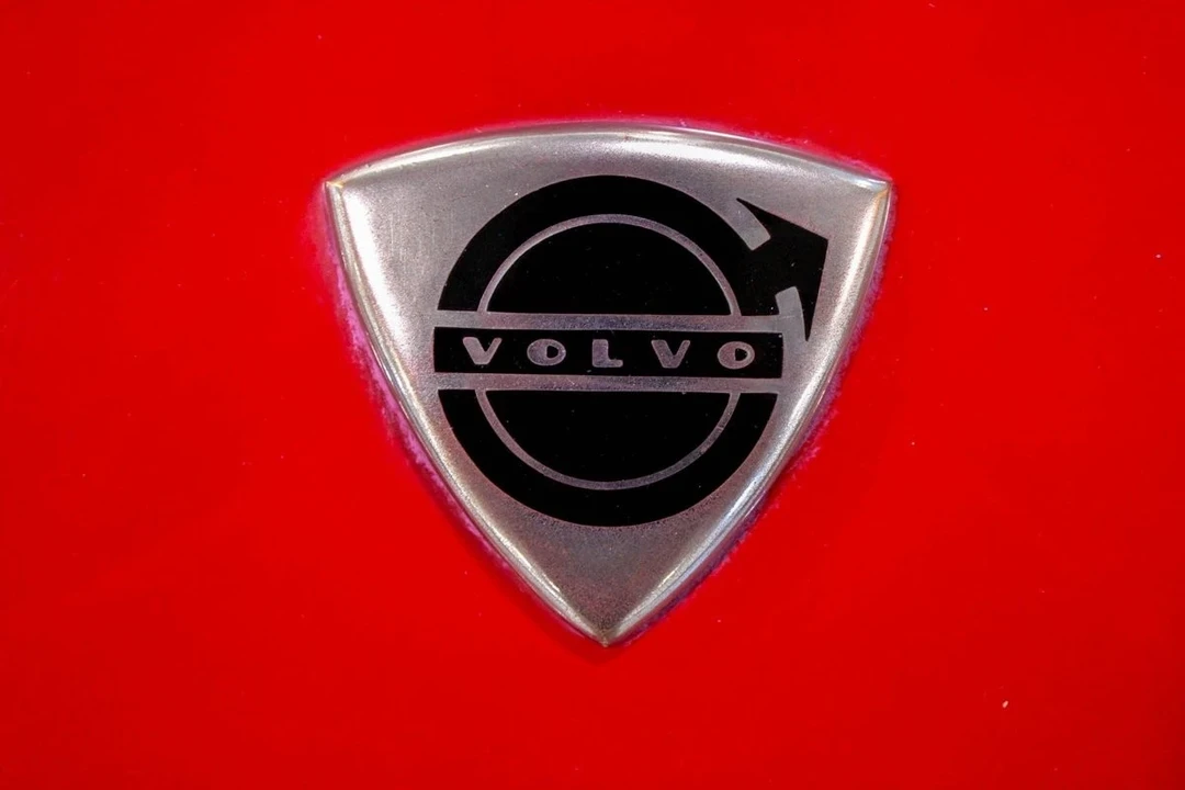1965 Volvo 1800S - Image 12 of 12
