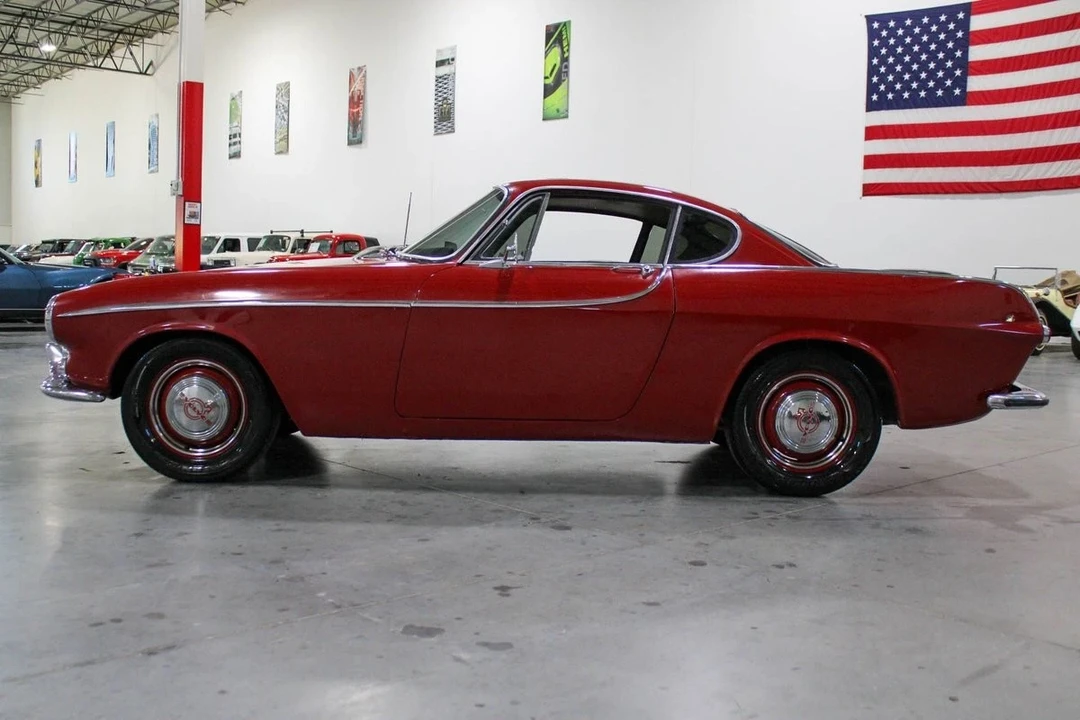 1965 Volvo 1800S - Image 2 of 12