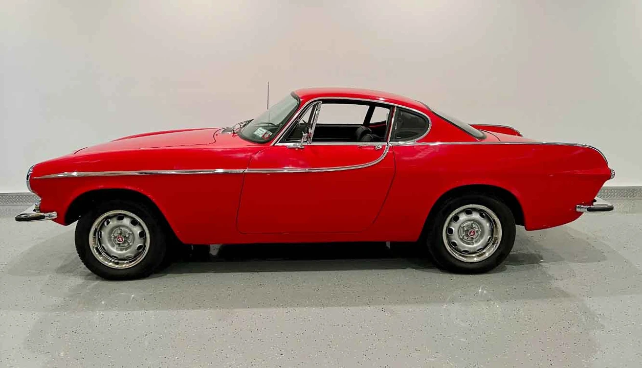 1965 Volvo 1800S - Image 11 of 31