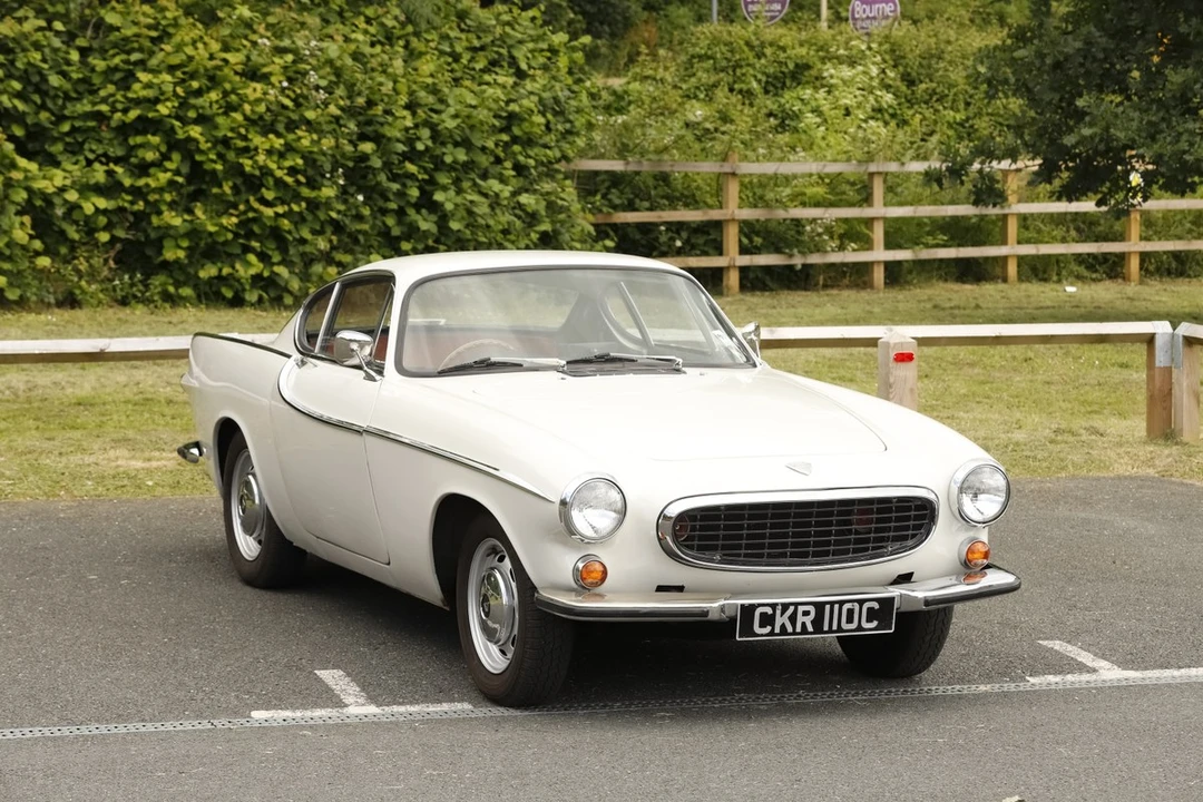 1965 Volvo 1800S - Image 7 of 30