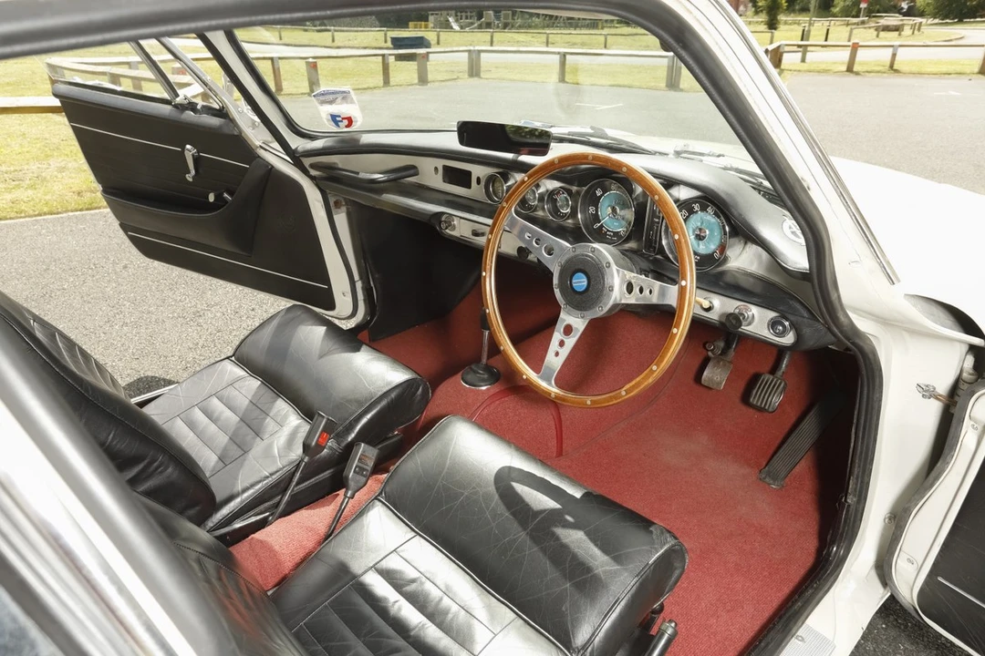 1965 Volvo 1800S - Image 30 of 30