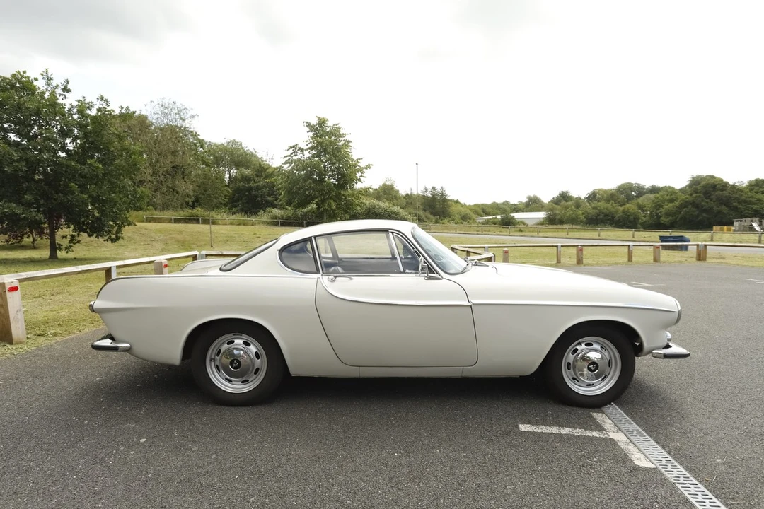 1965 Volvo 1800S - Image 24 of 30