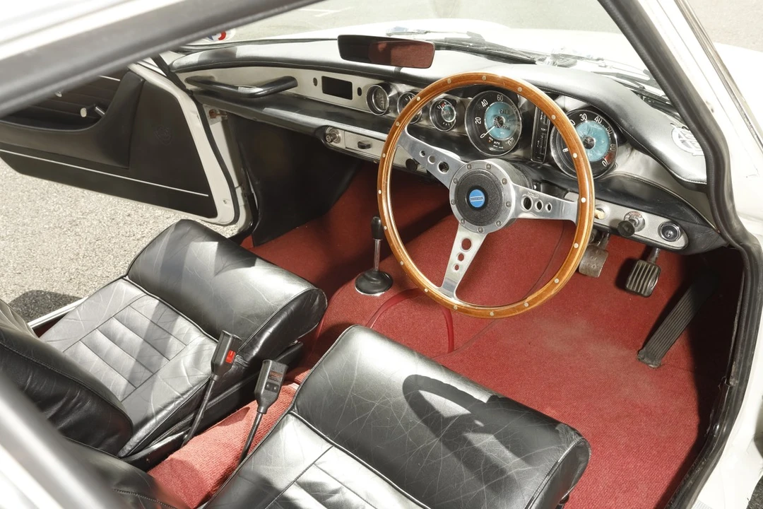 1965 Volvo 1800S - Image 29 of 30