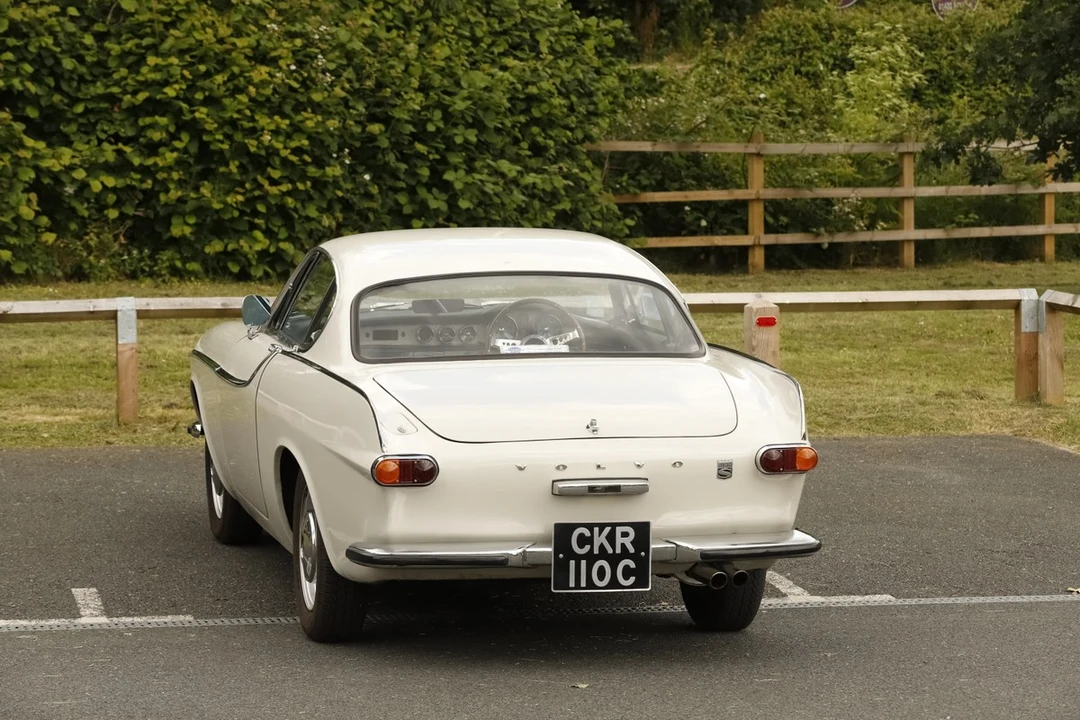 1965 Volvo 1800S - Image 18 of 30