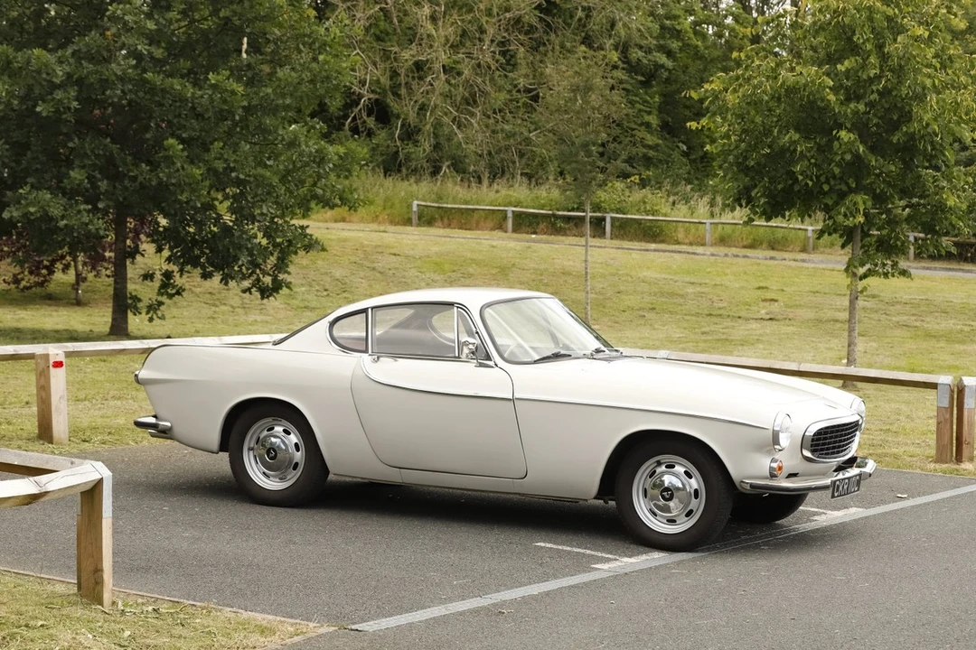 1965 Volvo 1800S - Image 6 of 30