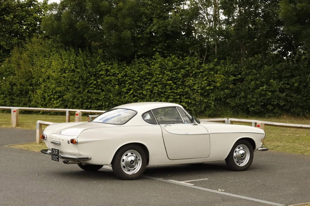 1965 Volvo 1800S - Image 21 of 30