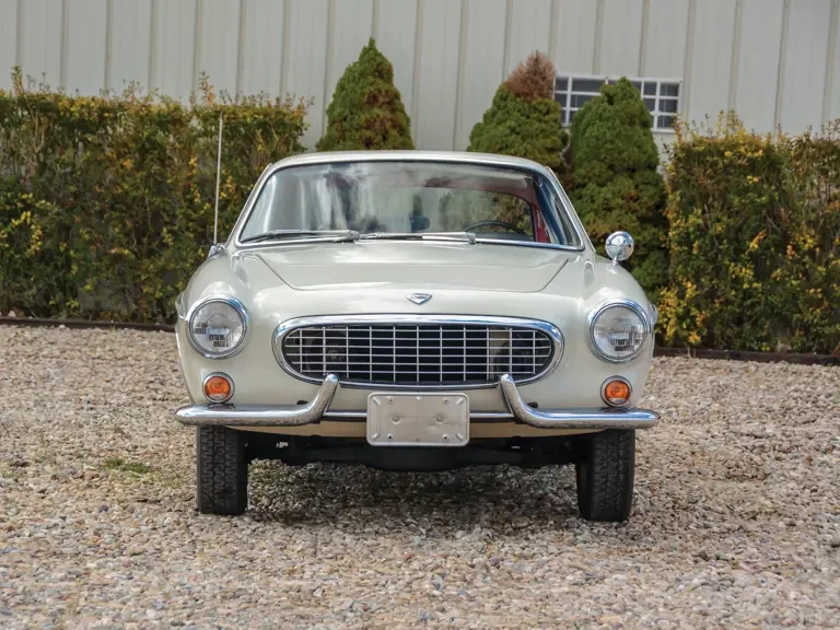 1965 Volvo 1800S - Image 9 of 15