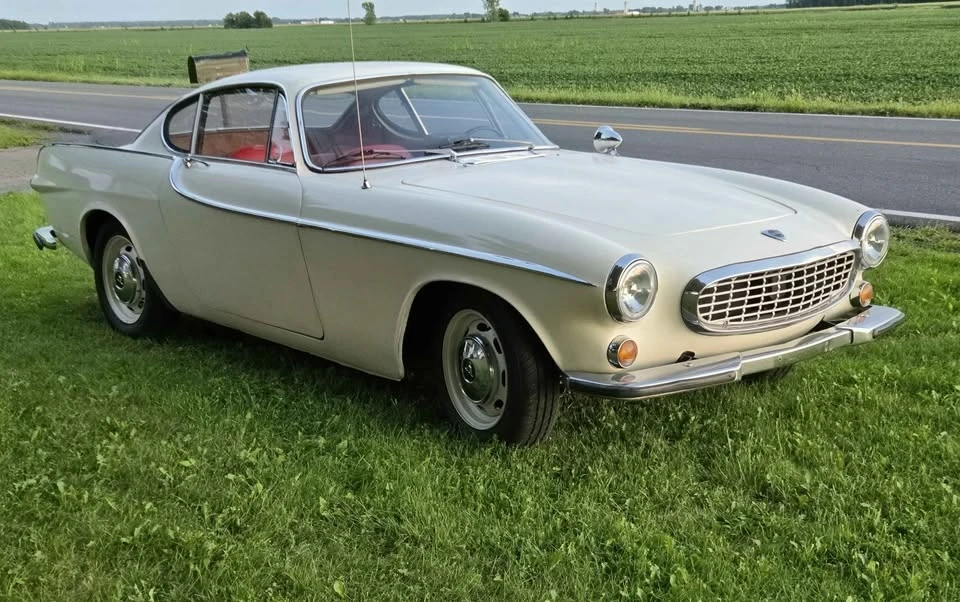 1965 Volvo 1800S - Image 4 of 7
