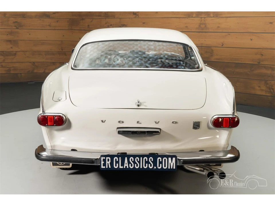 1965 Volvo 1800S - Image 10 of 29