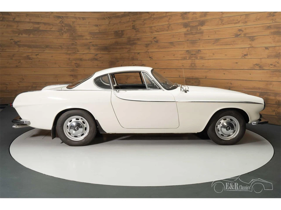 1965 Volvo 1800S - Image 12 of 29