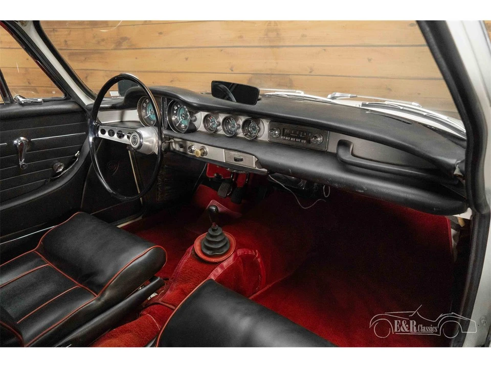 1965 Volvo 1800S - Image 18 of 29