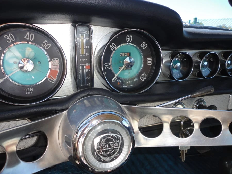 1965 Volvo 1800S - Image 3 of 6