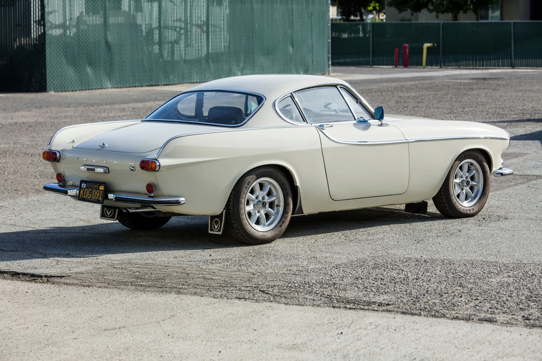 1965 Volvo 1800S - Image 2 of 31