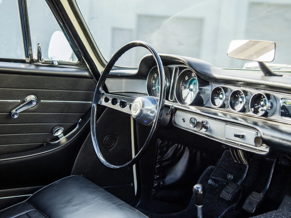 1965 Volvo 1800S - Image 15 of 31