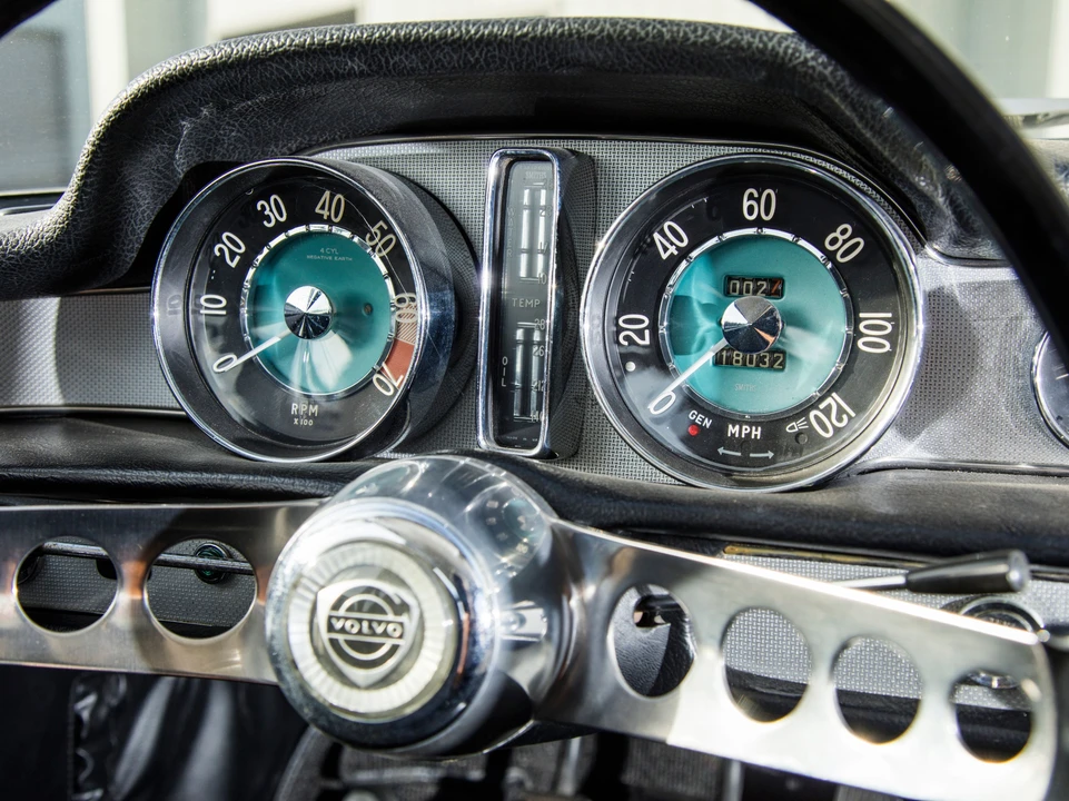 1965 Volvo 1800S - Image 13 of 31